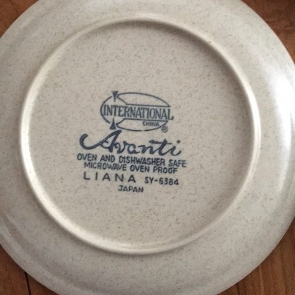 VINTAGE Avanti Liana small plates set of three - Picture 6 of 8